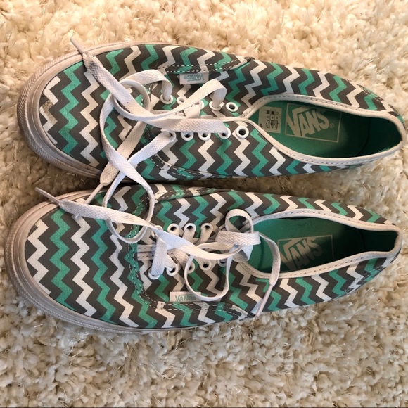 Vans Shoes - Chevron Vans (women’s size 9)